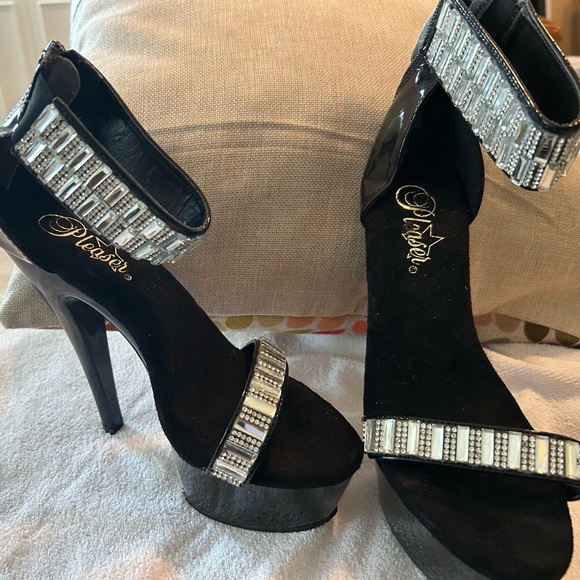 Pleaser Size 8 Black Patent Leather Heels - Picture 1 of 6